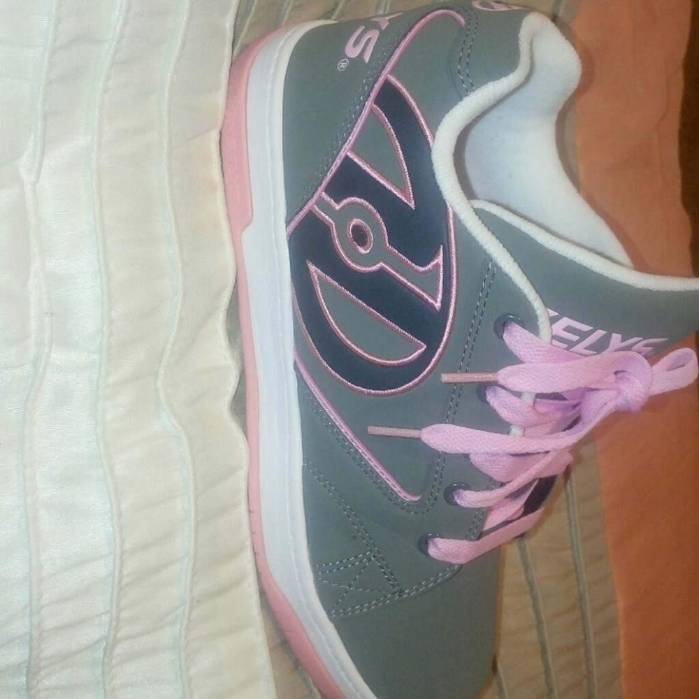 COPY - Heelys